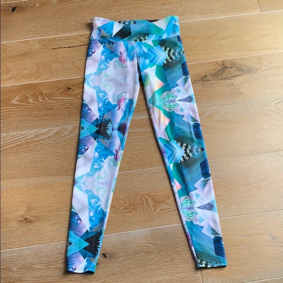 Onzie xs like new yoga pants - Picture 1 of 2